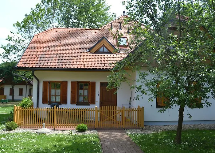 Apartma Trobentica 15 شقة