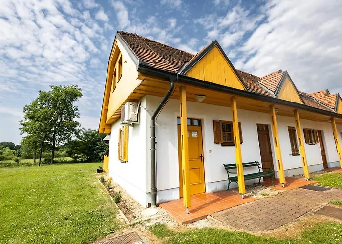 Apartma Trobentica 15 شقة